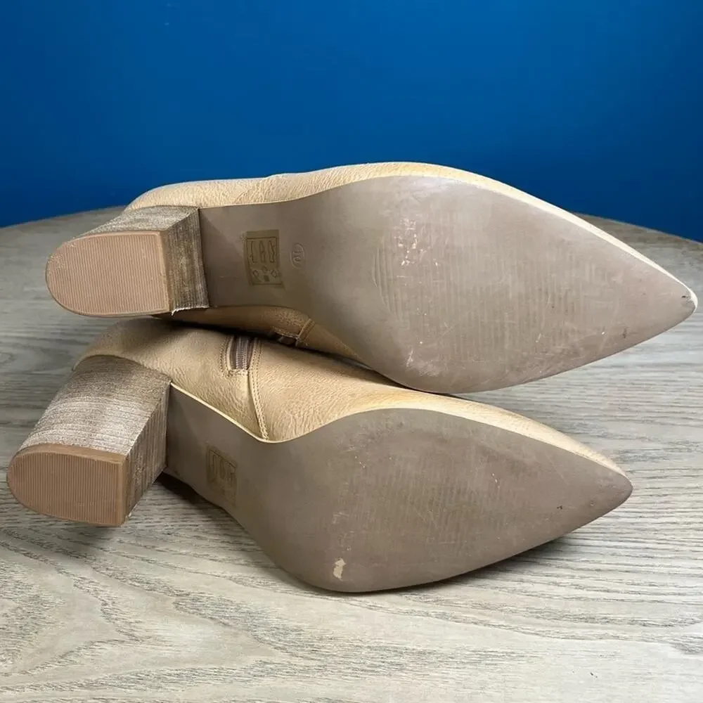 VICI Faux Leather Tan Ankle Boots Pointed Almond Toe Block Heel Women’s Size 10